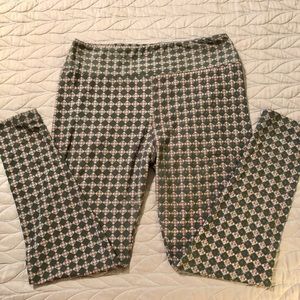Lularoe tall and curvy leggings